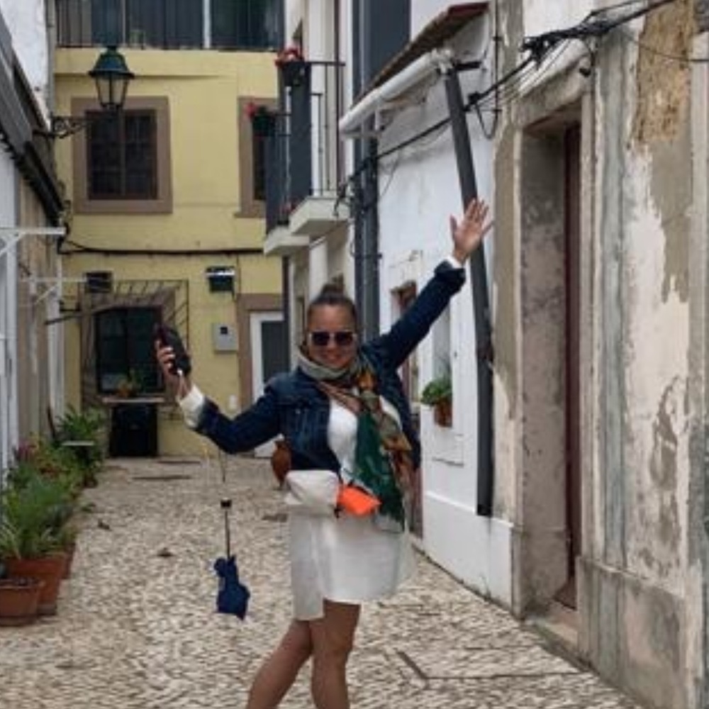 Meet your Posher, Denise